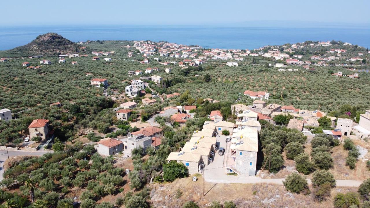 Stoupa Lefktro 3 Apartment Exterior photo